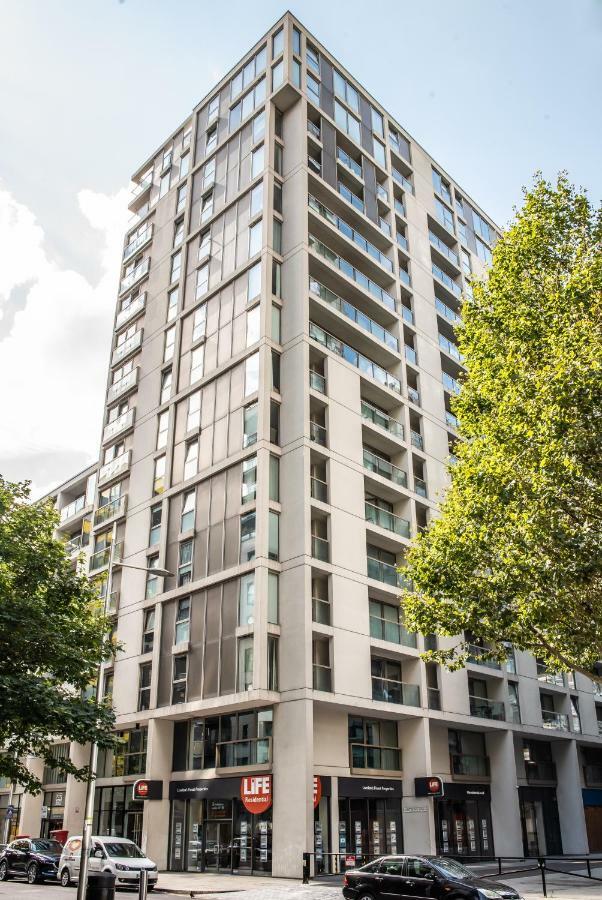 Apartamento Cobalt Point, South Quay Londres Exterior foto